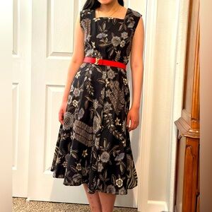 Batik dress M size.From a yogyakarta Boutique Artisan.Only made 2 perstyle.